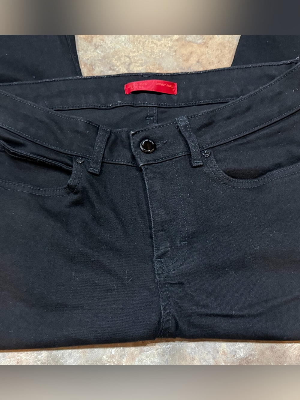 Jennifer Lopez Skinny Ankle Jeans. Size 8